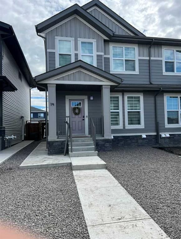 19 Walcrest Row SE, Calgary, Alberta (MLS A2182540)