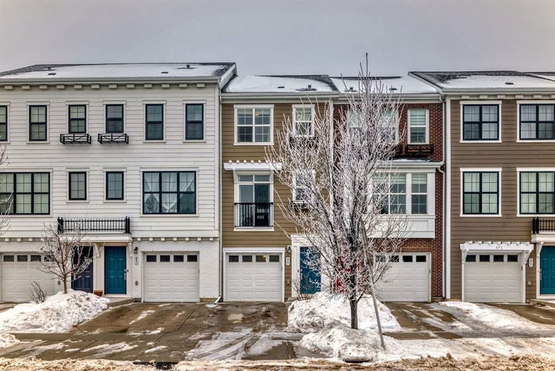 575 Sherwood Boulevard NW, Calgary, Alberta (MLS A2182560)