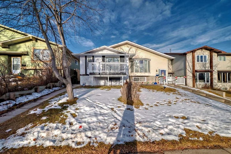 1180 Berkley Drive NW, Calgary, Alberta (MLS A2182894)