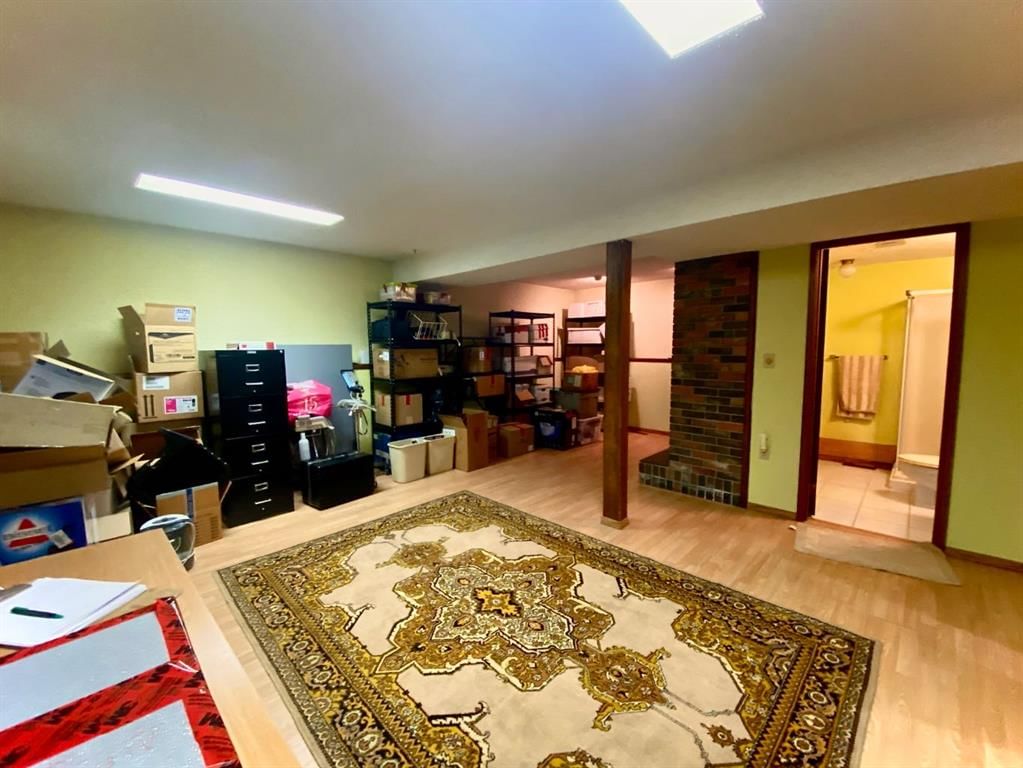 Listing Image 20