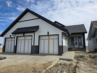 303 Muirfield Crescent