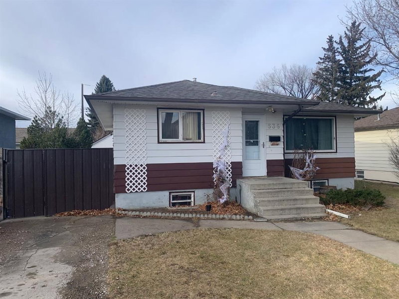 536 21 Street S, Lethbridge, T1J 3K3 | Image 2
