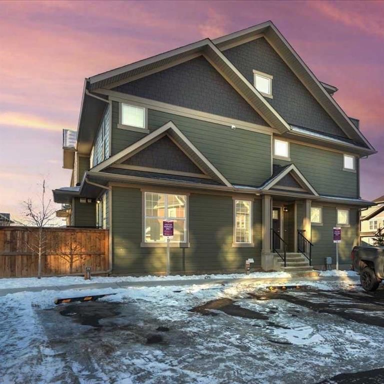 303 Cranbrook Square SE, Calgary, Alberta (MLS A2183903)