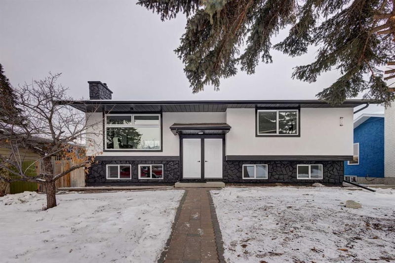 435 Queensland Road SE, Calgary, Alberta (MLS A2184246)