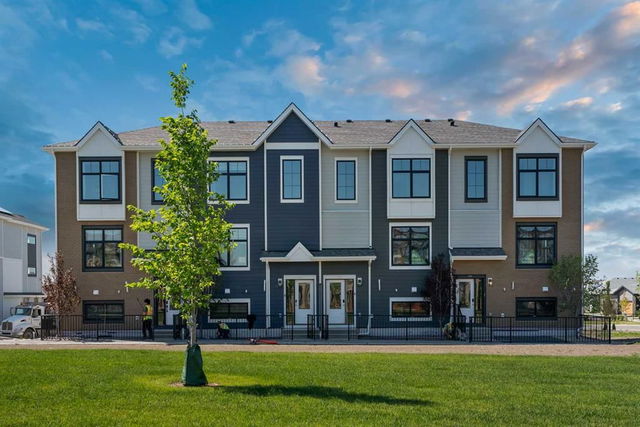 412 - 595 Mahogany Road
