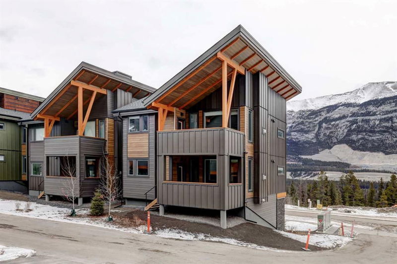 209 Stewart Creek Rise #202F, Canmore, Alberta (MLS A2184612)