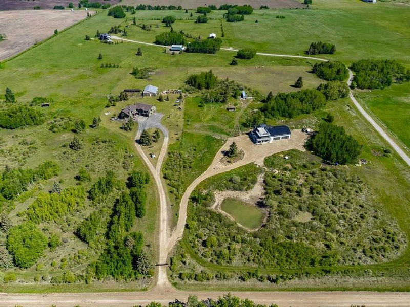 44092 & 44080 Township Road 274, Rural Rocky View County, Alberta (MLS A2184869)