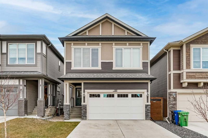 217 Lucas Crescent NW, Calgary, Alberta (MLS A2184947)