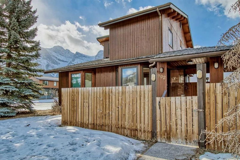 902 11th Street, Canmore, Alberta (MLS A2185115)