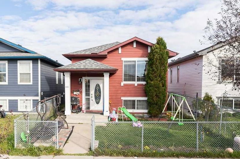 110 Taravista Drive NE, Calgary, Alberta (MLS A2185268)