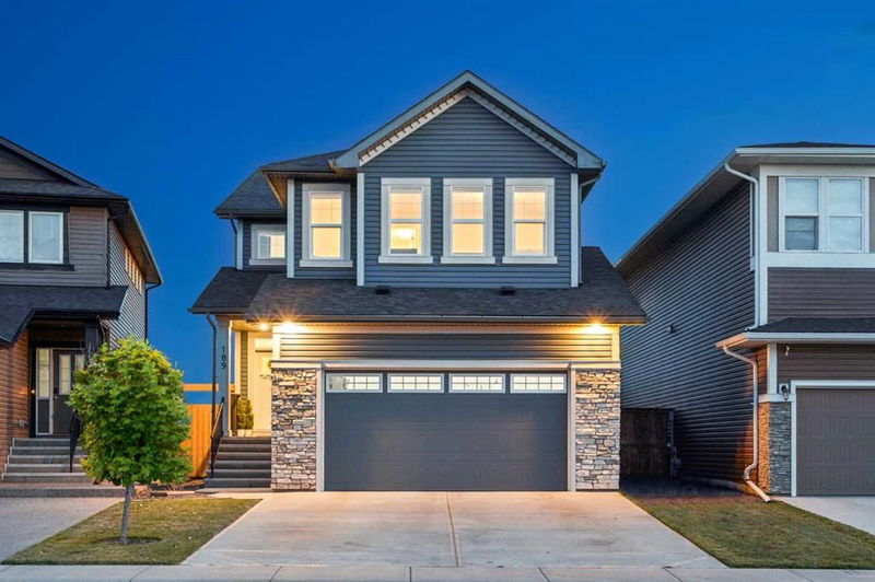 189 Evansglen Drive NW, Calgary, Alberta (MLS A2185975)