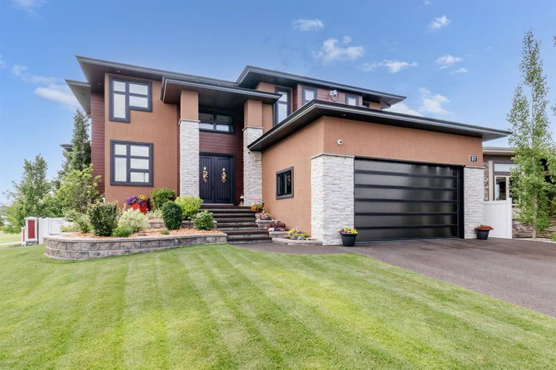 57 Lazaro Close, Red Deer, T4R 0R8 | Image 2