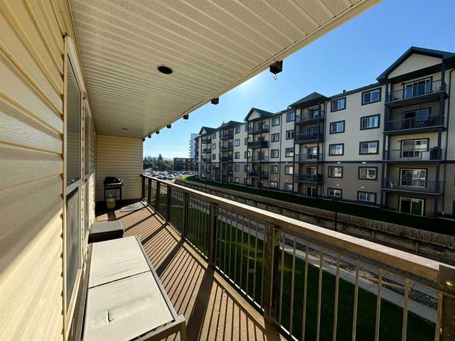 311 - 14921 Macdonald Drive