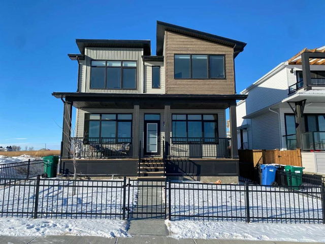 320 Grassland Boulevard