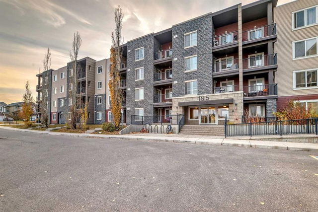 319 - 195 Kincora Glen Road