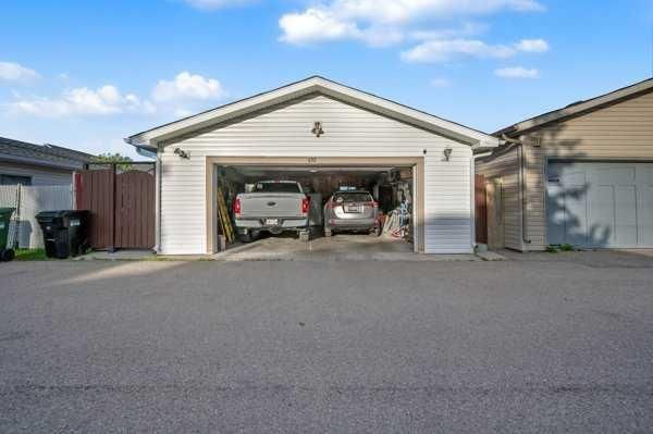 Listing Image 43