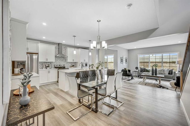 1378 Bayview Crescent