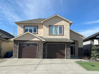 18 Riverine Lane