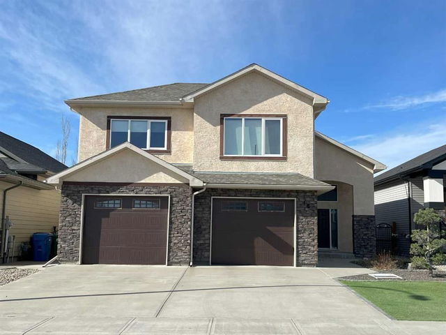 18 Riverine Lane