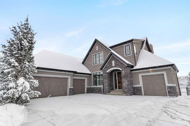 41 Waters Edge Drive