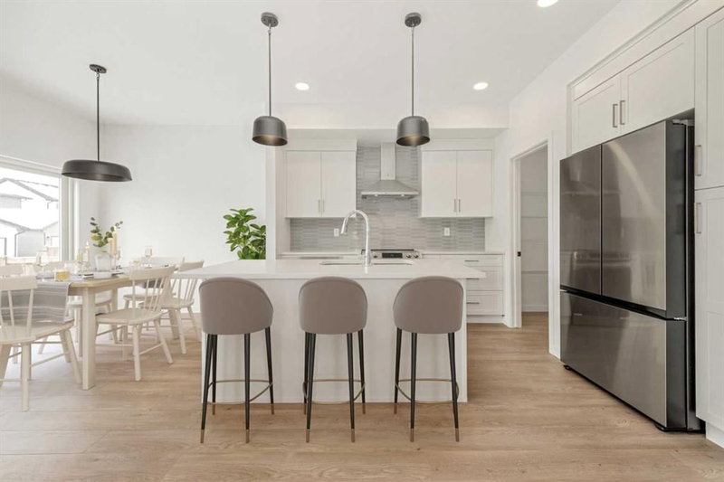 4310 28 Avenue S, Lethbridge, T1K8L3 | Image 2