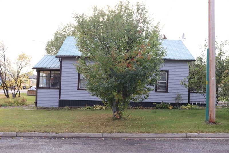 4702 4 Avenue, Edson, T7E 1C6 | Image 2