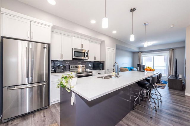 212 - 370 Harvest Hills Common
