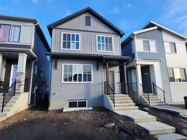 105 Lucas Place