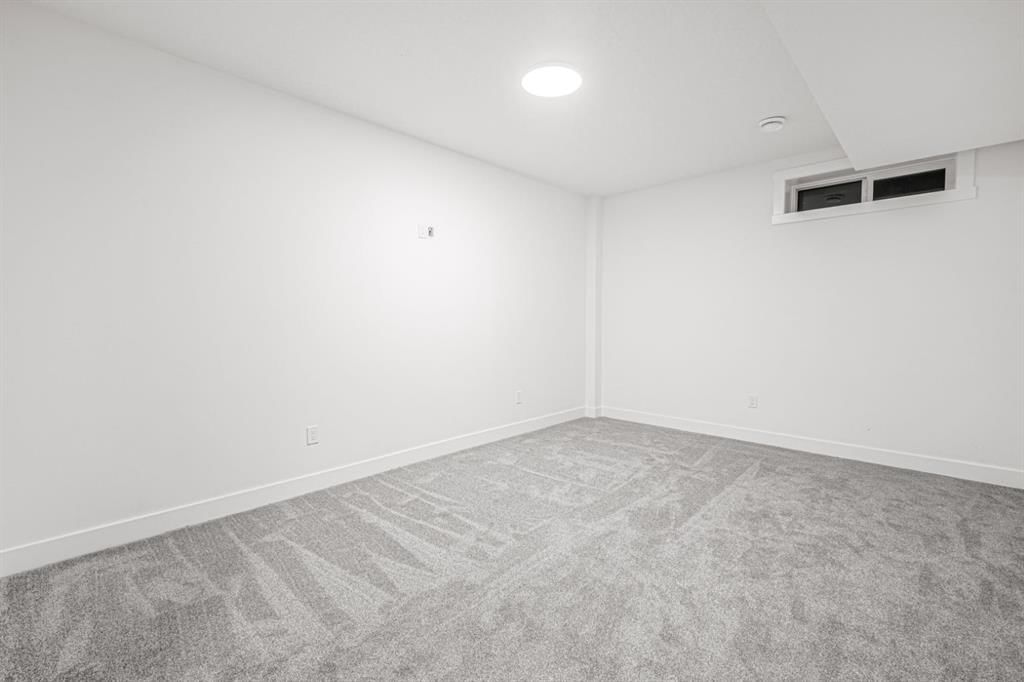 Listing Image 41