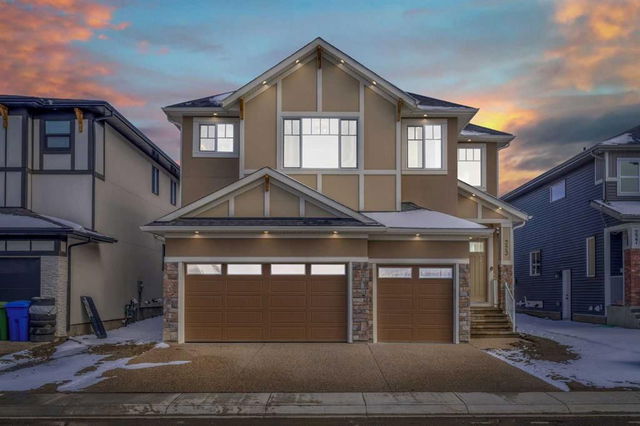 223 Kinniburgh Loop