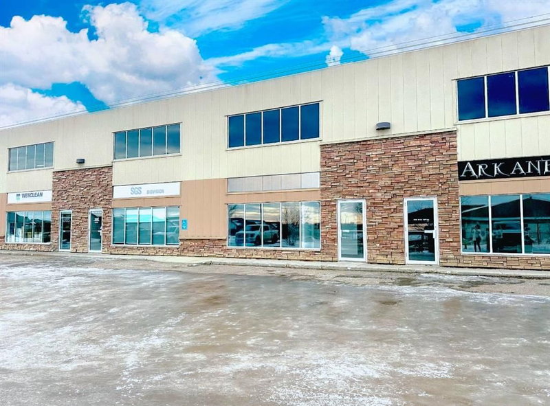 105 - 10136 128 Avenue, Grande Prairie, T8V 1E9 | Image 2