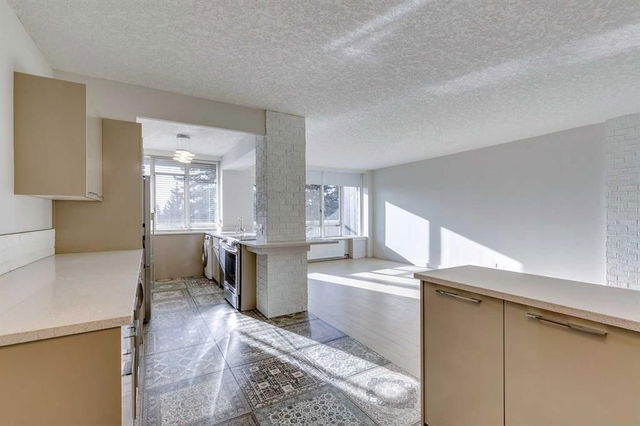 408 - 3316 Rideau Place