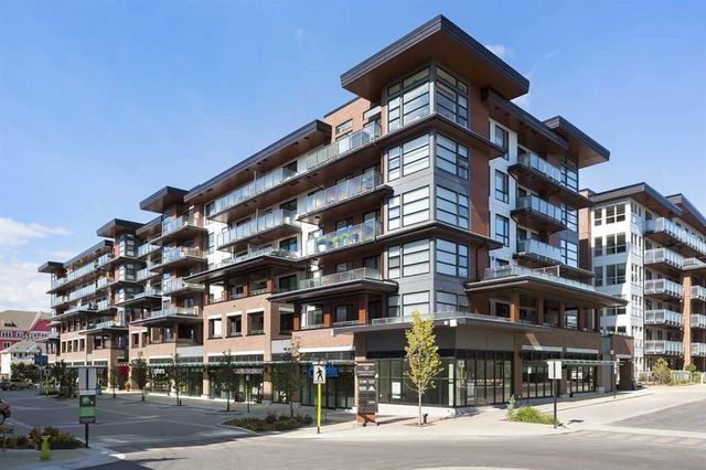 316 - 122 Mahogany Center