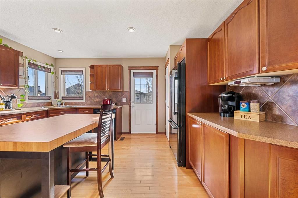 Listing Image 17