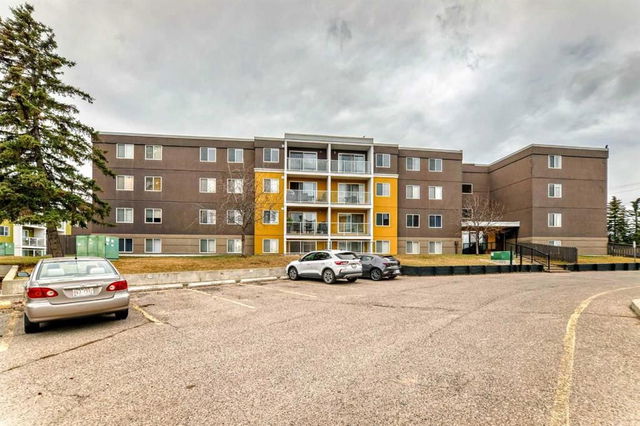 212 - 4455A Greenview Drive