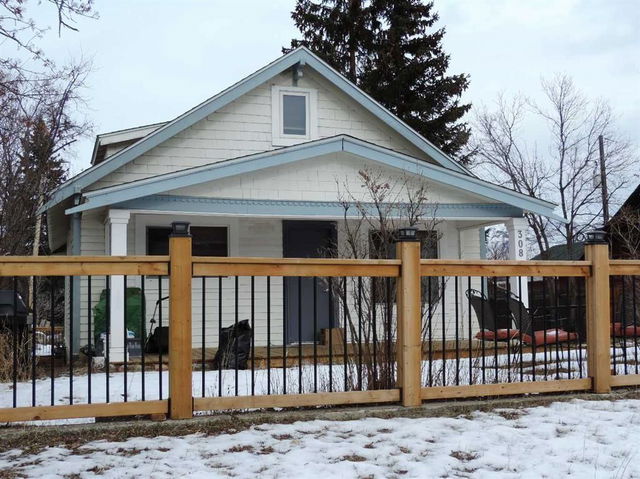 308 Balsam Avenue