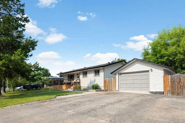 149 Ermine Crescent