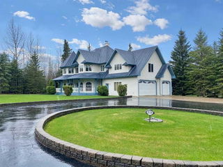 2110 Pioneer Drive