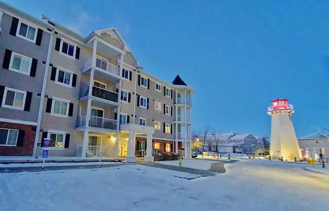 3417 - 10 Country Village Park
