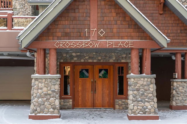 309 - 170 Crossbow Place