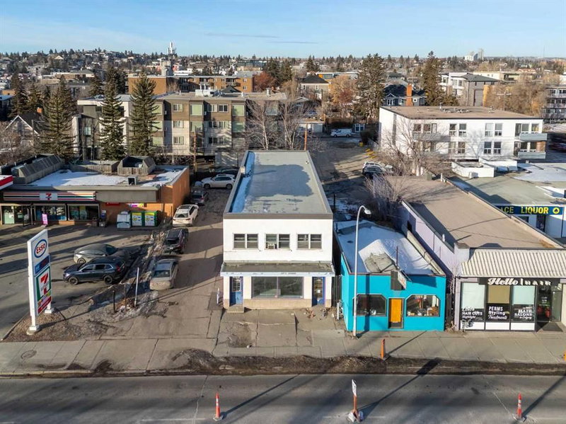 2611, 2613,  26 14 Street SW, Calgary, T2T 3T9 | Image 2