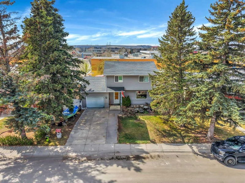 421 Albert Street SE, Airdrie, Alberta