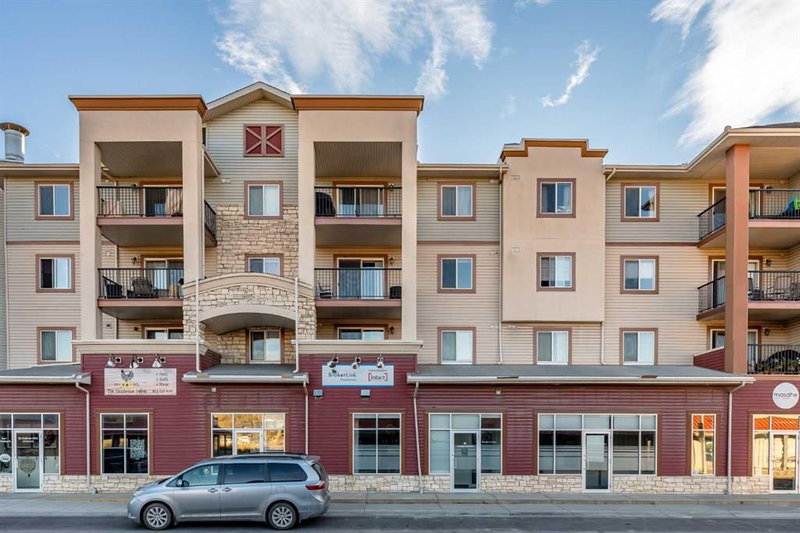 2 - 505 Railway Street W, Cochrane, T4C 2E2 | Image 2