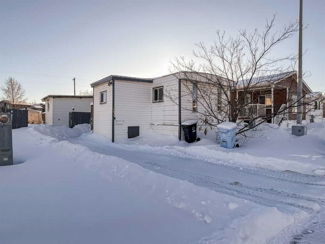 292 Grandview Crescent