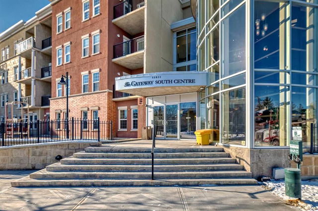 5311 - 11811 Lake Fraser Drive