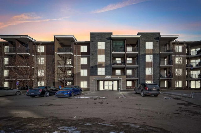 111 - 355 Taralake Way