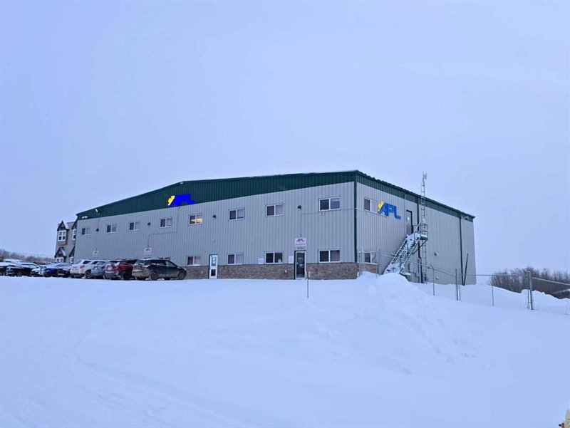 8703 75 Street, Peace River, T8S 1S4 | Image 2