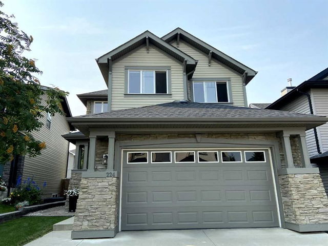 224 Kincora Point
