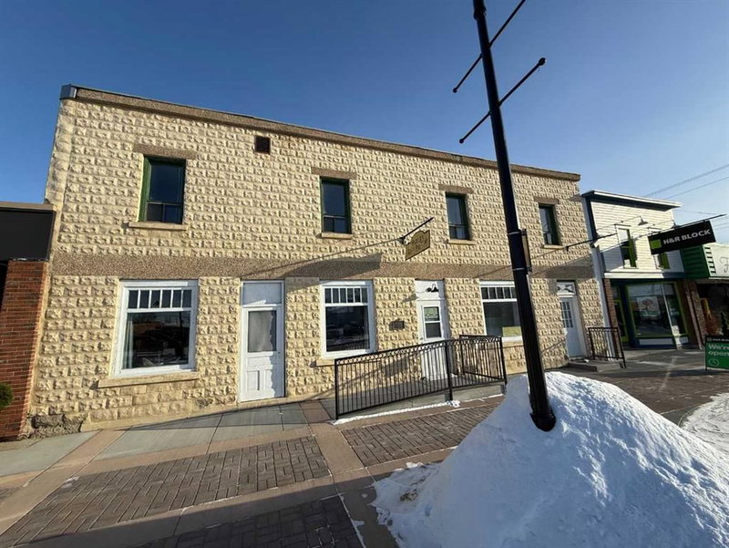 5012 51 Avenue, Ponoka, T4J 1R5 | Image 3