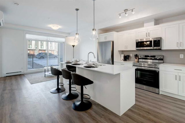 1110 - 200 Seton Circle